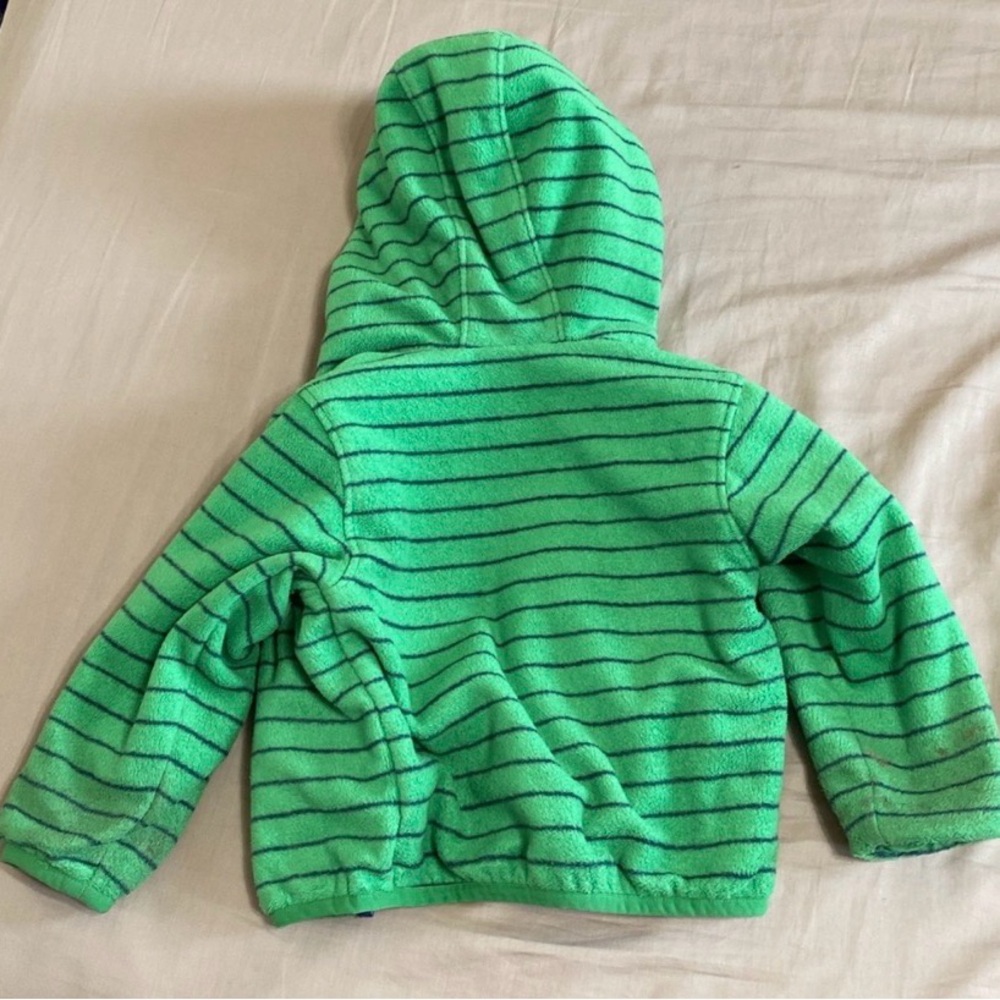 Patagonia and North Face Cozy Bundle, Reversible Jacket and Quilted Joggers - Picture 12 of 15
